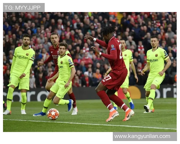 巴萨罗那与利物浦首回合精彩对决回顾与分析